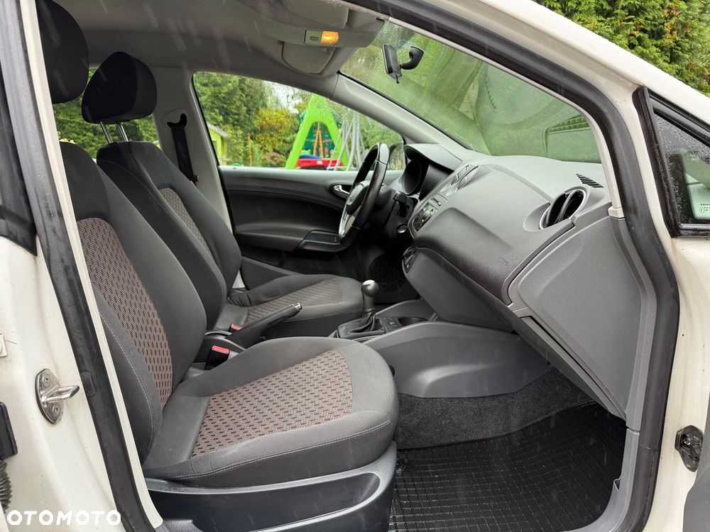 Seat Ibiza 1.4 16V Style - 11