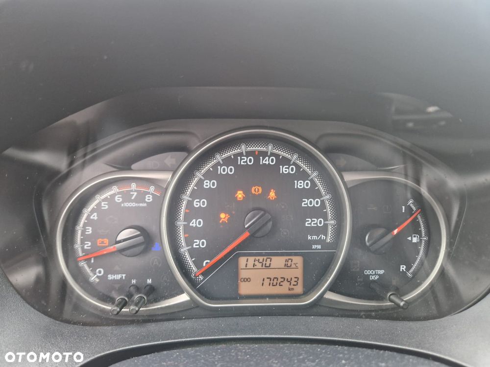 Toyota Yaris 1.0 Active EU6 - 20