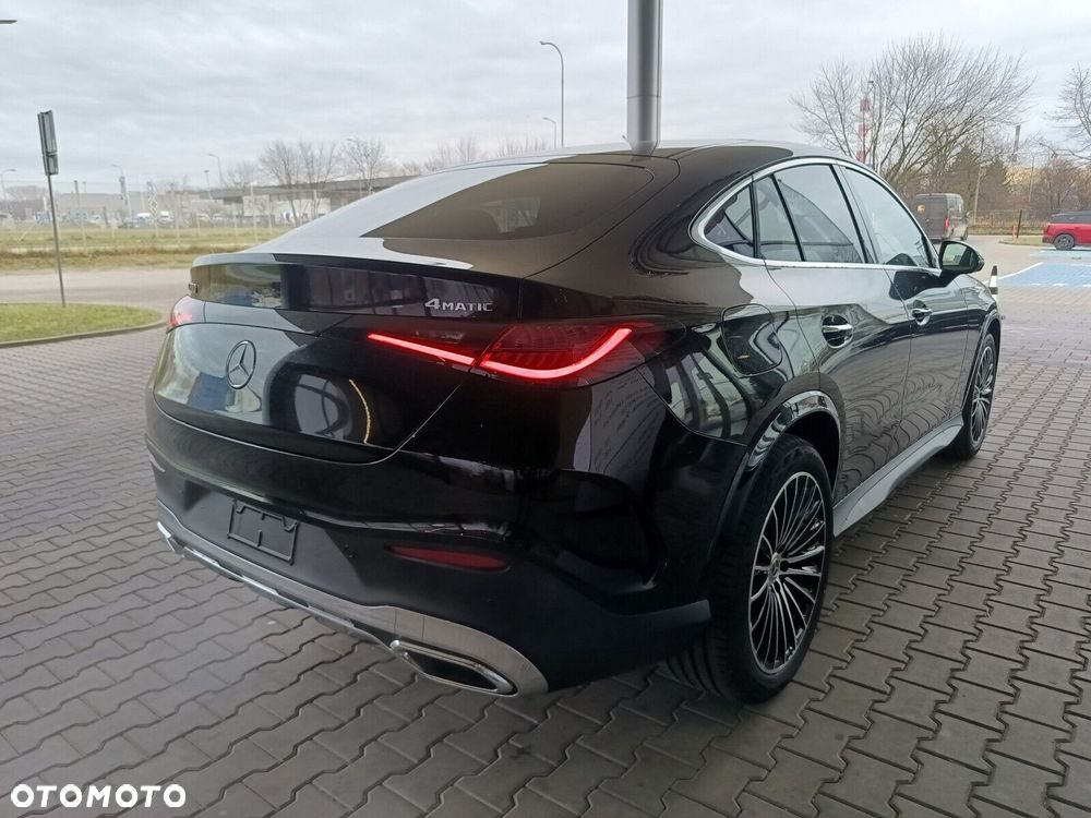 Mercedes-Benz GLC - 8