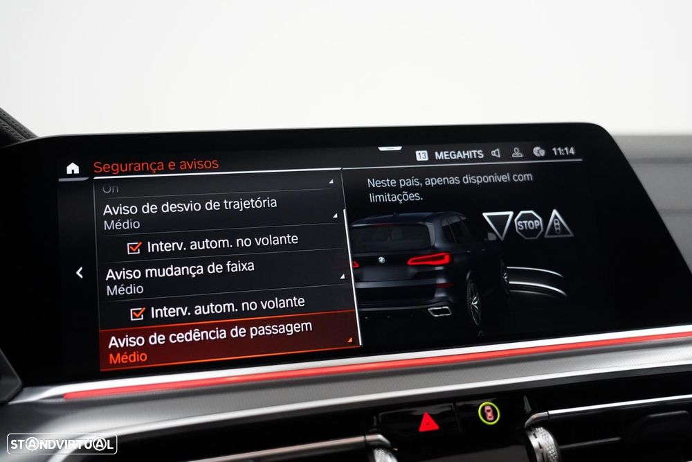 BMW X5 45 e xDrive Pack M 50 anos - 18