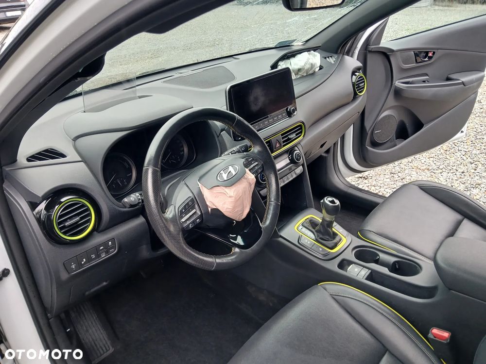 Hyundai Kona 1.6 GDI Hybrid Premium DCT - 17