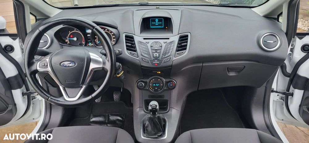 Ford Fiesta - 5