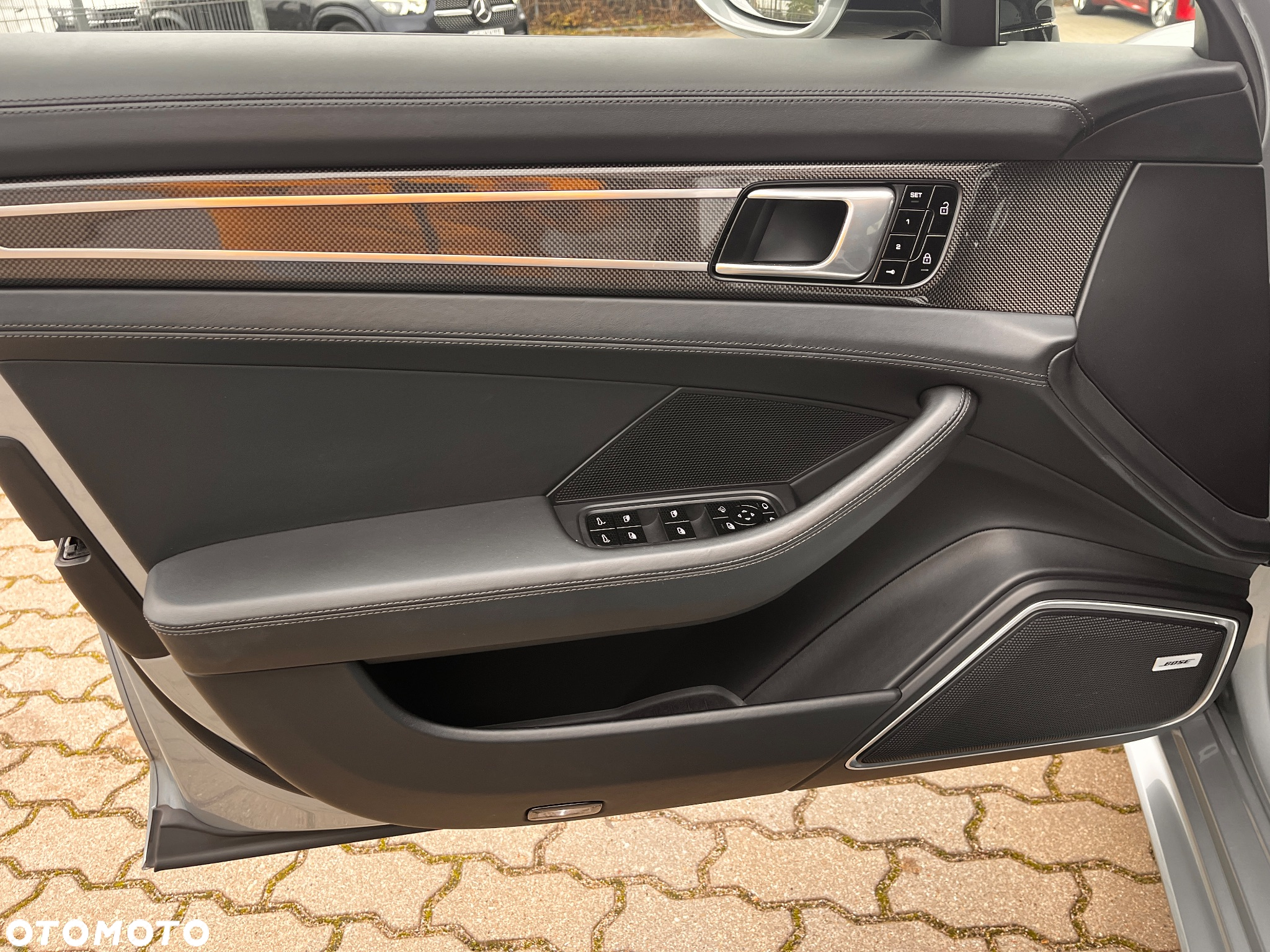 Porsche Panamera 4 - 24