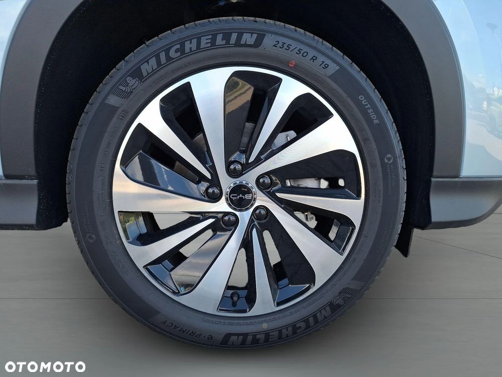 BYD Seal U 1.5T Design AWD - 10