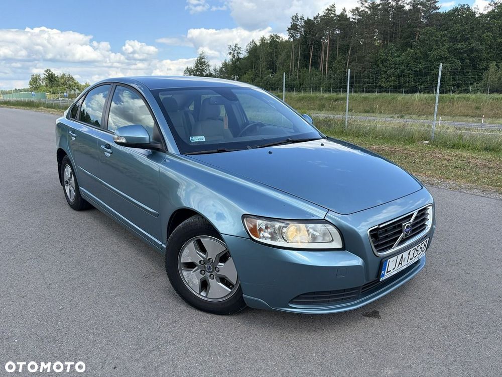 Volvo S40 - 1