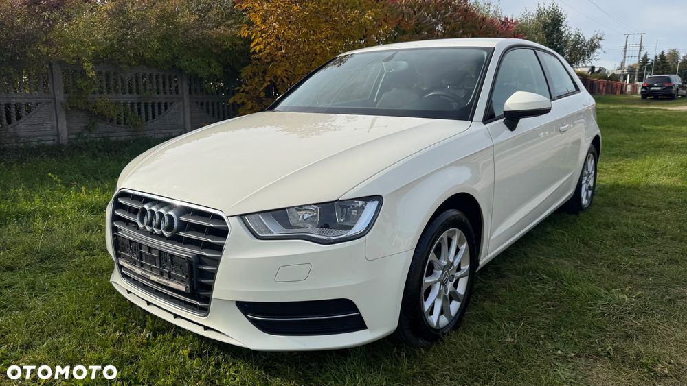 Audi A3 1.4 TFSI Attraction - 1