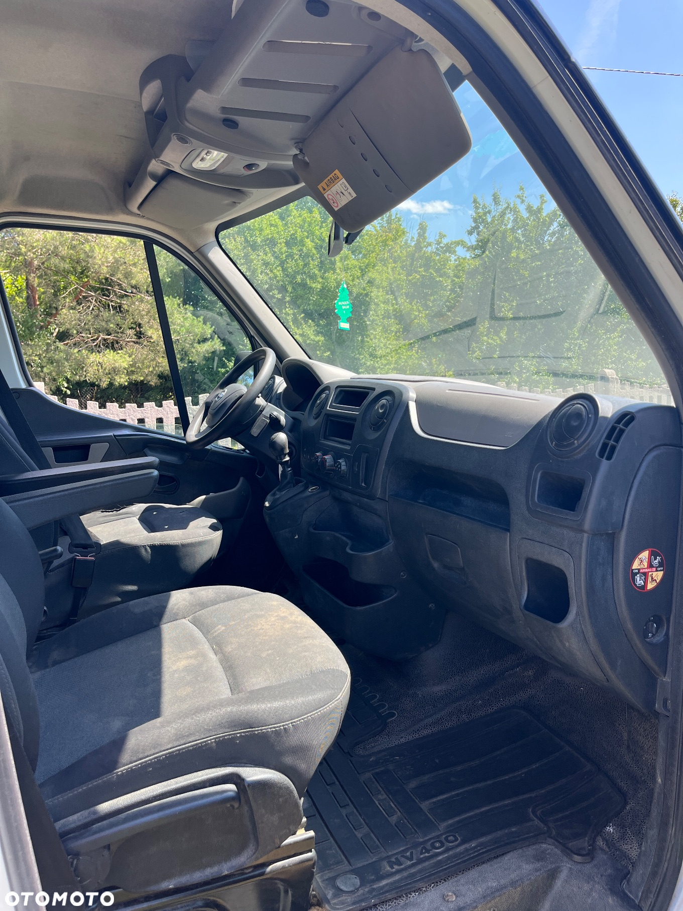 Nissan NV400 - 10