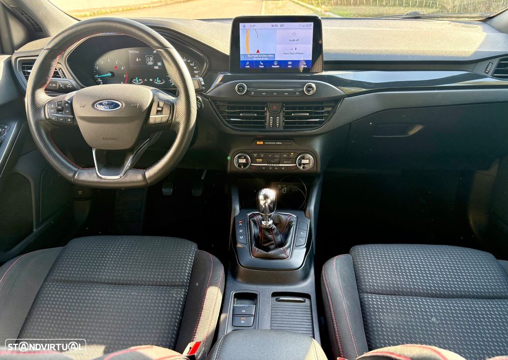 Ford Focus SW 1.0 EcoBoost Hybrid ST-LINE DESIGN - 9