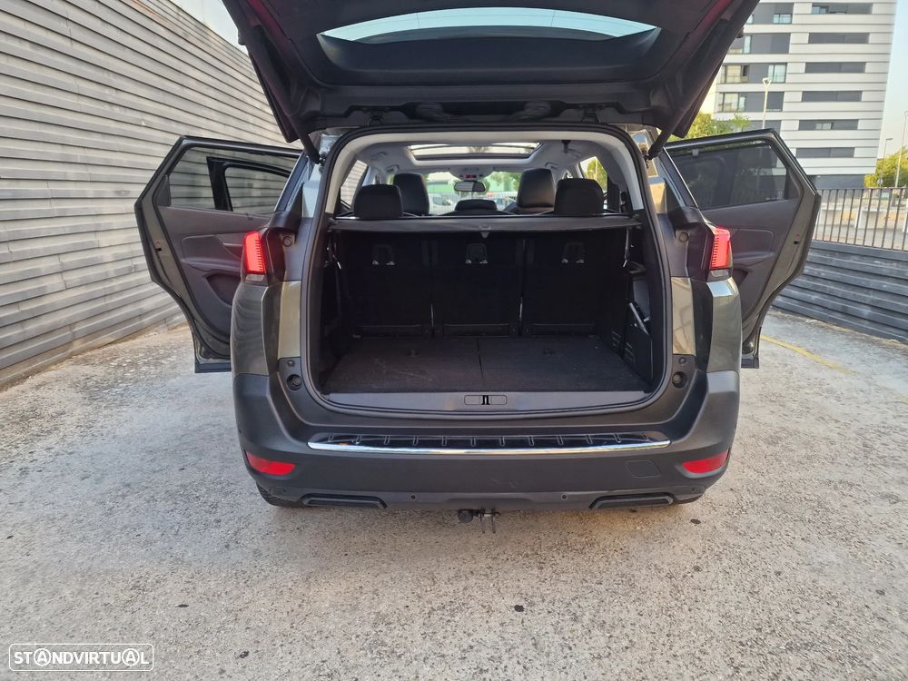 Peugeot 5008 1.2 PureTech Allure Pack - 24