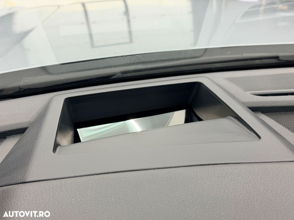 Audi Q5 40 TDI quattro S tronic design - 28