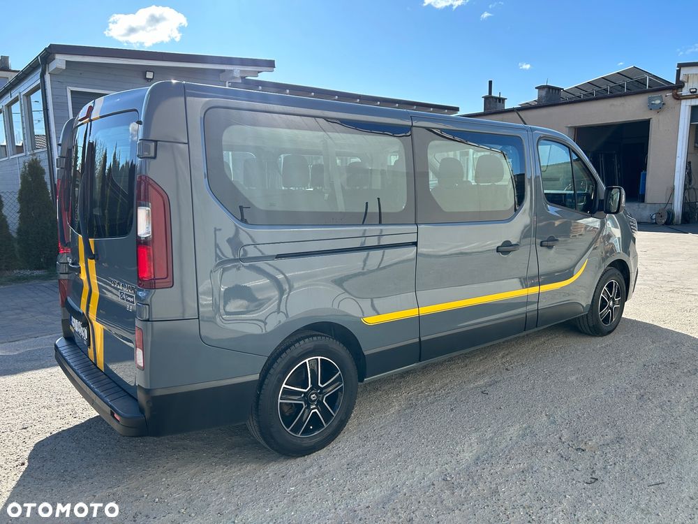 Renault Trafic 2.0 dCi - 7