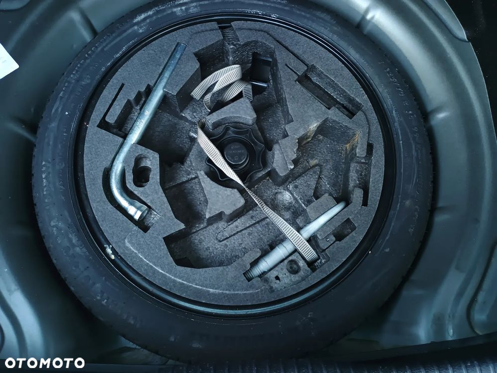 Volkswagen Golf 1.9 TDI Trendline - 11