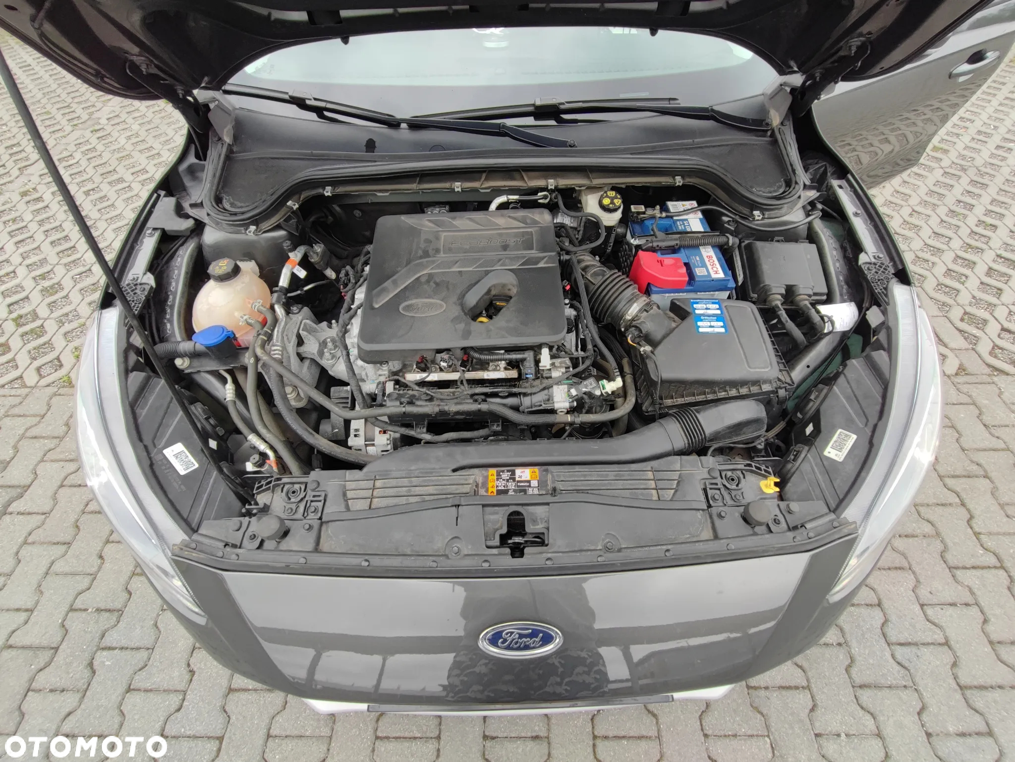 Ford Focus 1.5 EcoBoost Active X - 26