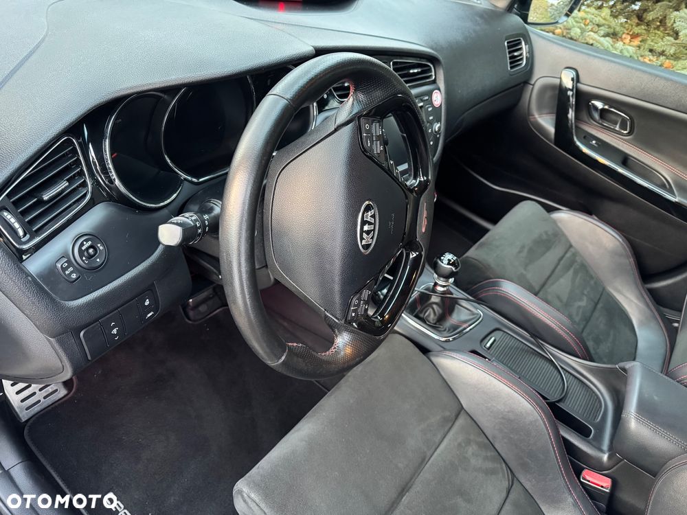 Kia Ceed 1.6 T-GDI GT-Challenge - 16