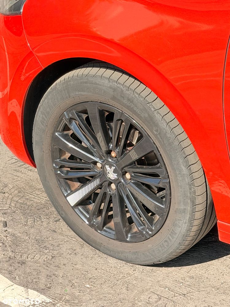 Peugeot 208 - 7