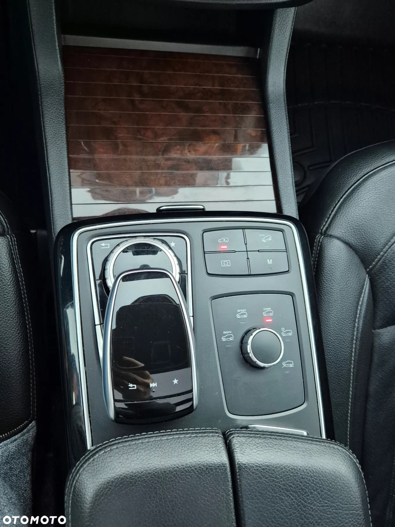 Mercedes-Benz GLS 450 4Matic 9G-TRONIC - 21