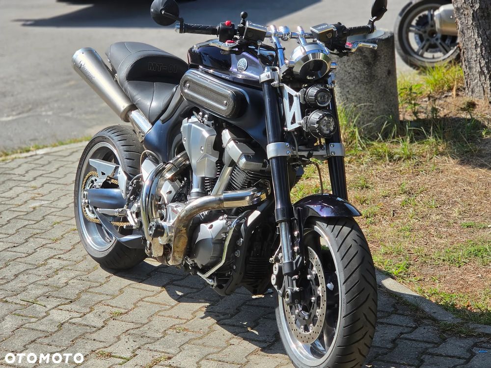 Yamaha MT - 4