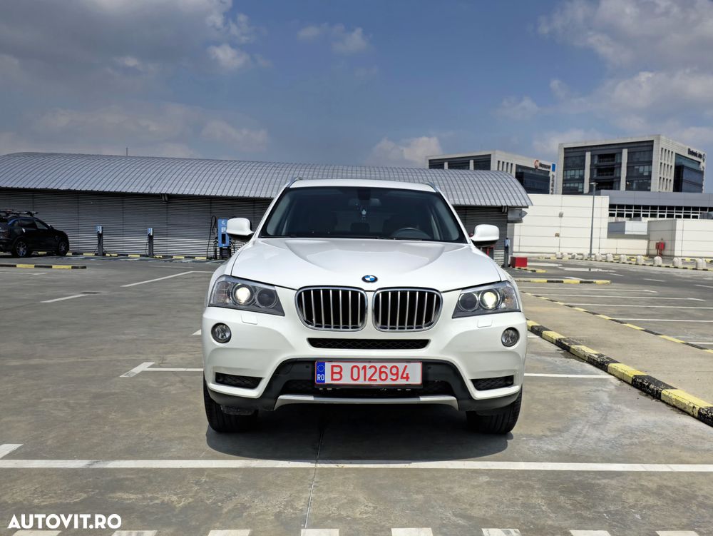 BMW X3 xDrive28i AT xLine - 3