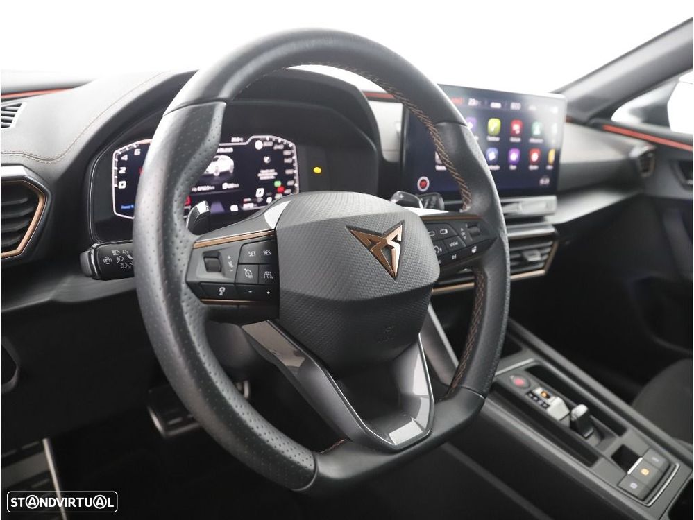 Cupra Formentor 1.4 e-Hybrid DSG VZ - 24