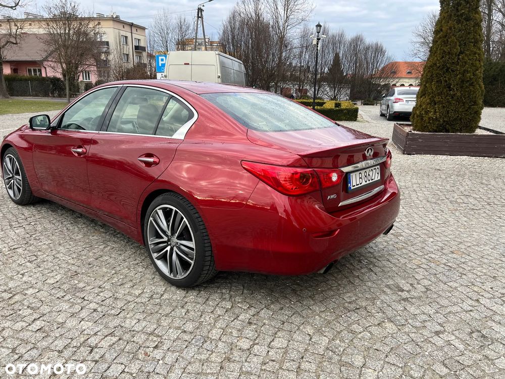 Infiniti Q50 - 10