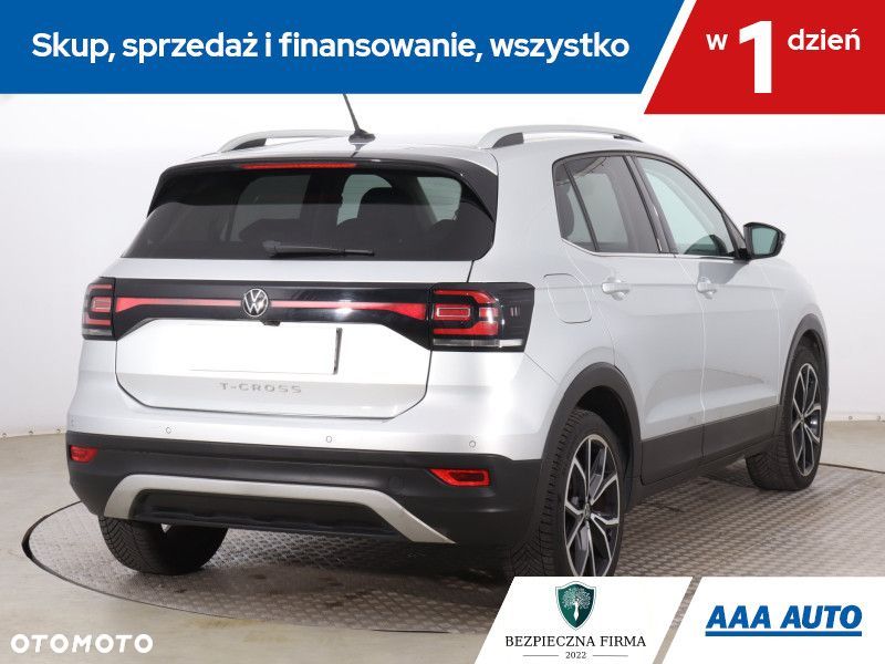 Volkswagen T-Cross - 7