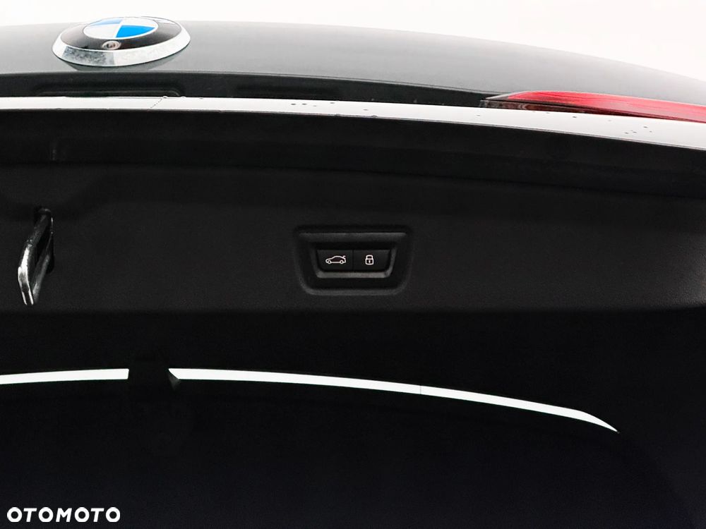 BMW Seria 4 420d xDrive M Sport - 17