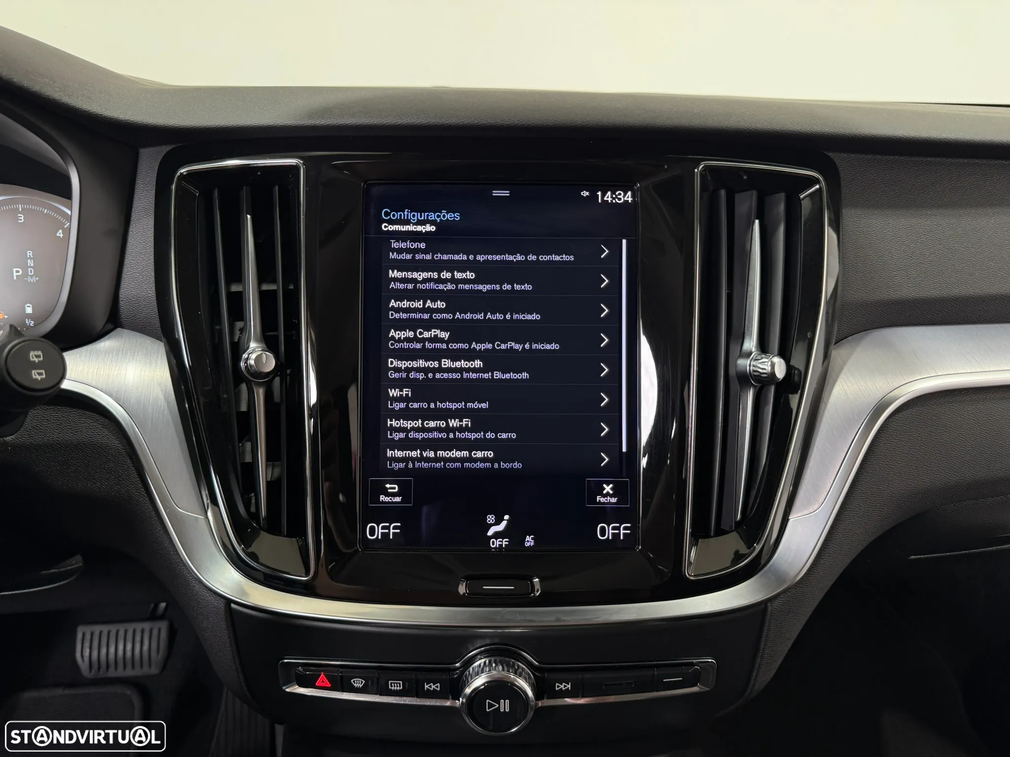 Volvo V60 2.0 B4 Momentum Geartronic - 29