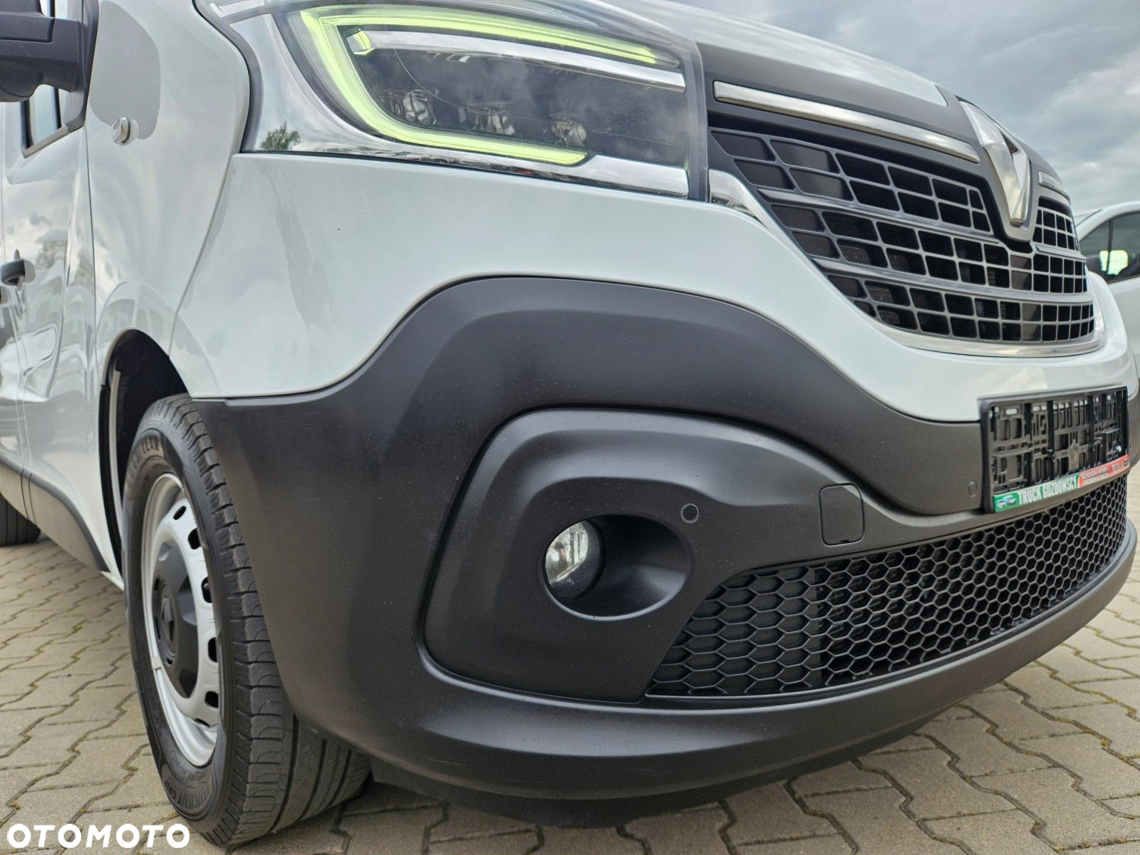 Renault Trafic L2H1 *74999zł NETTO* 2.0dCi/145KM - 14