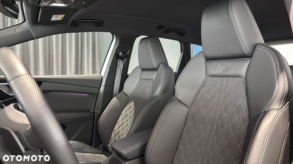 Audi Q4 e-tron - 12