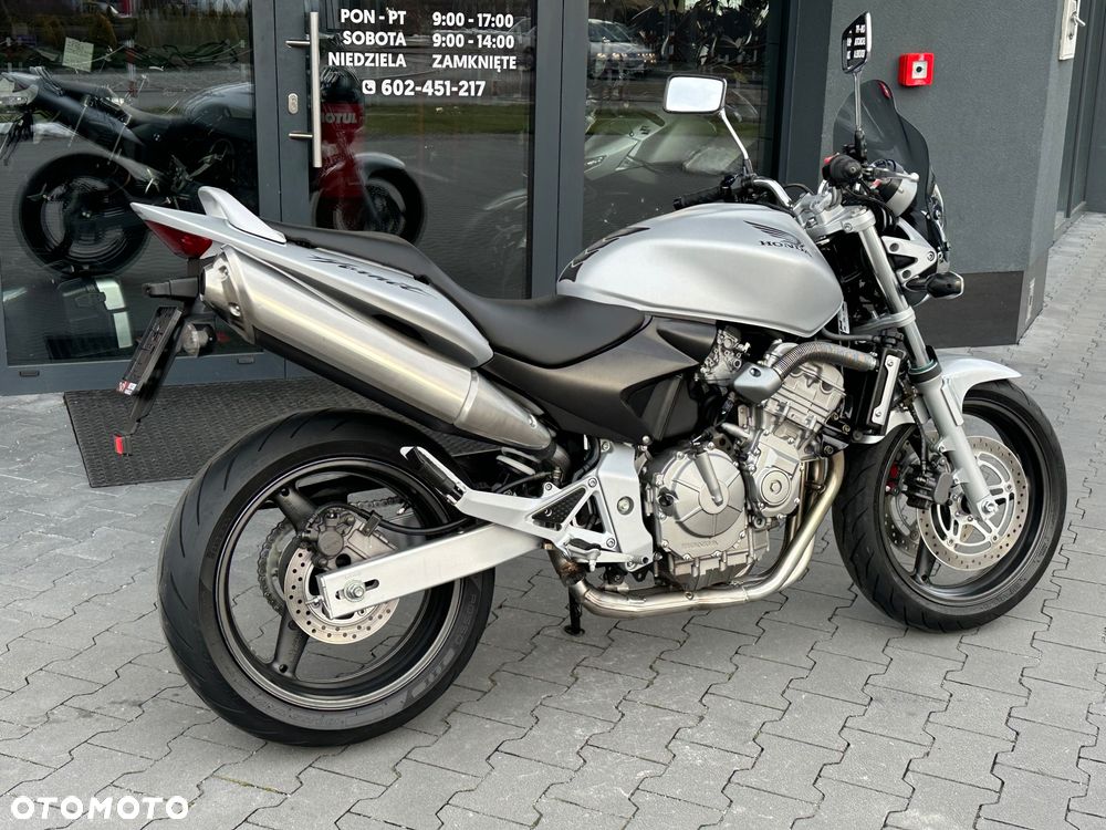 Honda Hornet - 4
