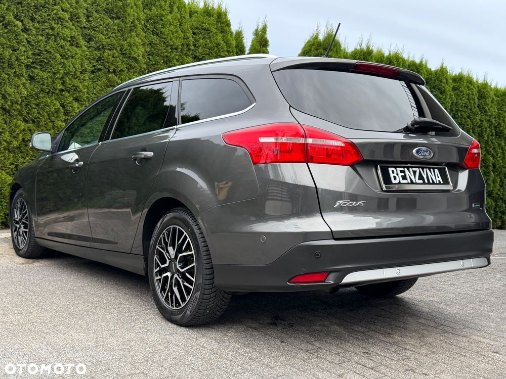 Ford Focus 1.0 EcoBoost STart-Stopp-System TITANIUM DESIGN - 3