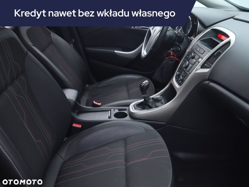 Opel Astra - 11