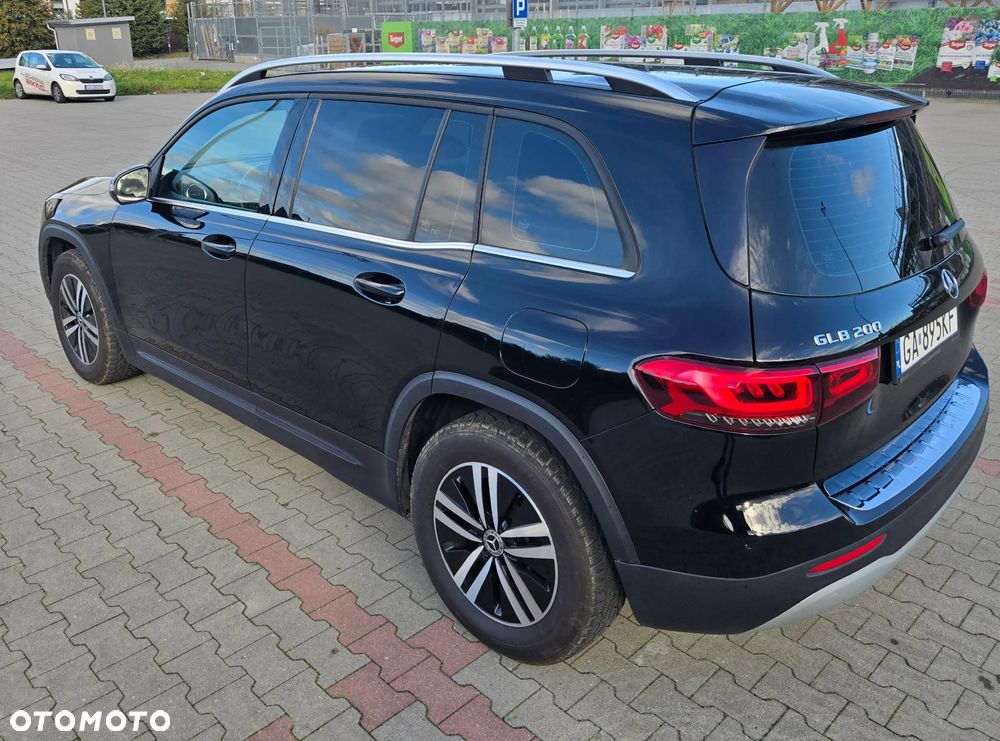 Mercedes-Benz GLB - 3