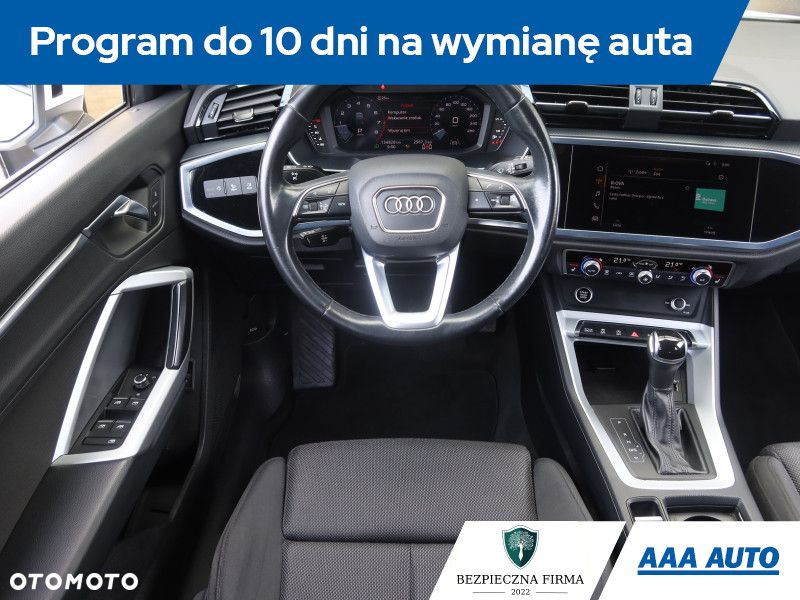 Audi Q3 - 19