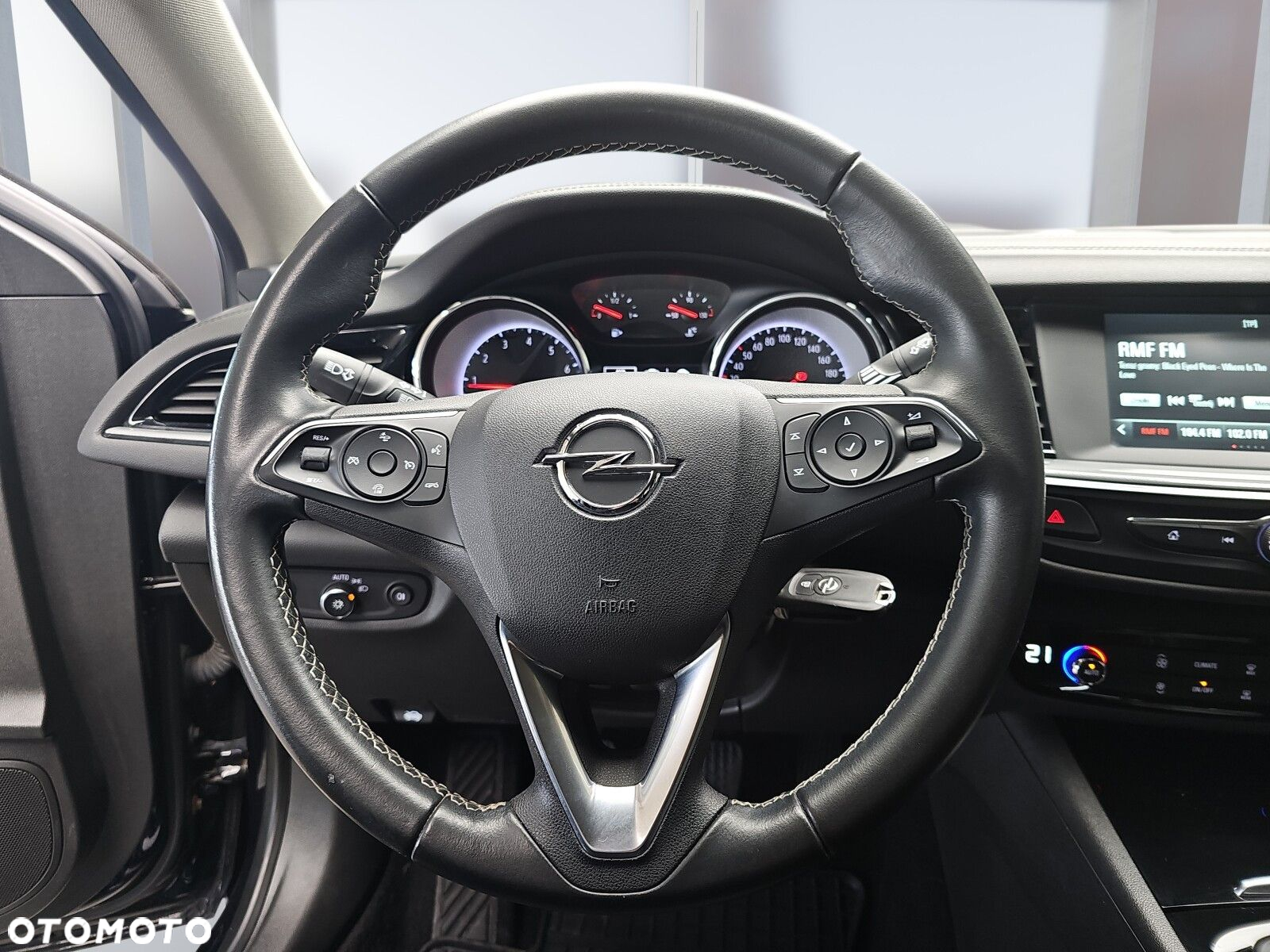 Opel Insignia 1.5 T Enjoy S&S - 9