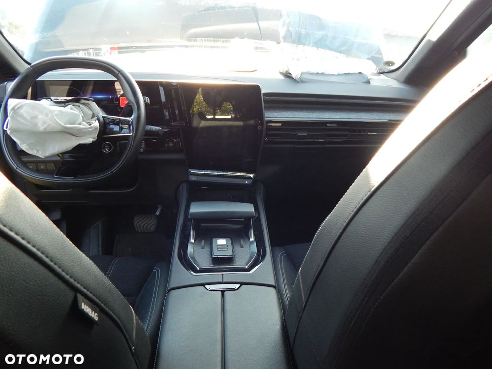 Renault Espace 1.2 E-Tech Full Hybrid 200 Iconic MMT 5os - 24