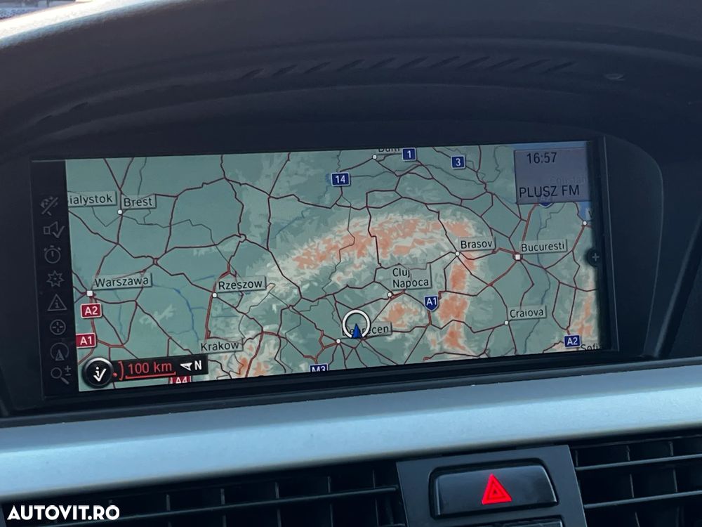 BMW Seria 3 320d DPF Touring - 15