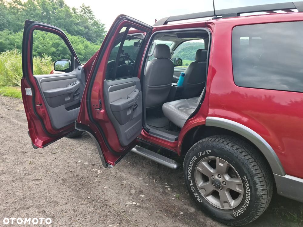 Ford Explorer 4.0 AWD - 8