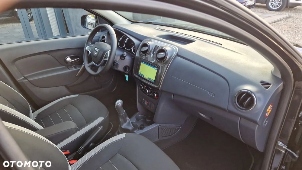 Dacia Sandero Stepway 0.9 TCe Laureate - 17
