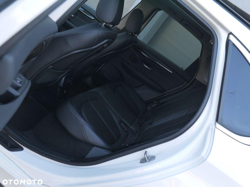 BMW Seria 2 225xe iPerformance Luxury Line - 23