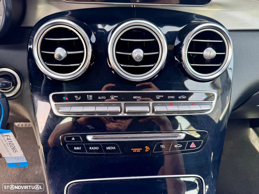 Mercedes-Benz GLC 250 d AMG Line 4-Matic - 13