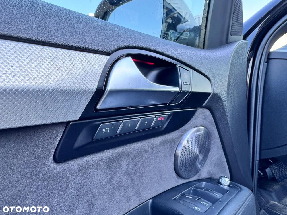 Audi Q7 4.2 TDI DPF Quattro Tiptronic - 23