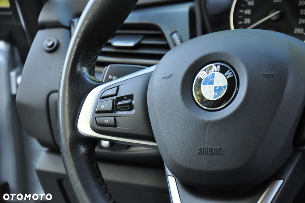 BMW Seria 2 218d Advantage - 22