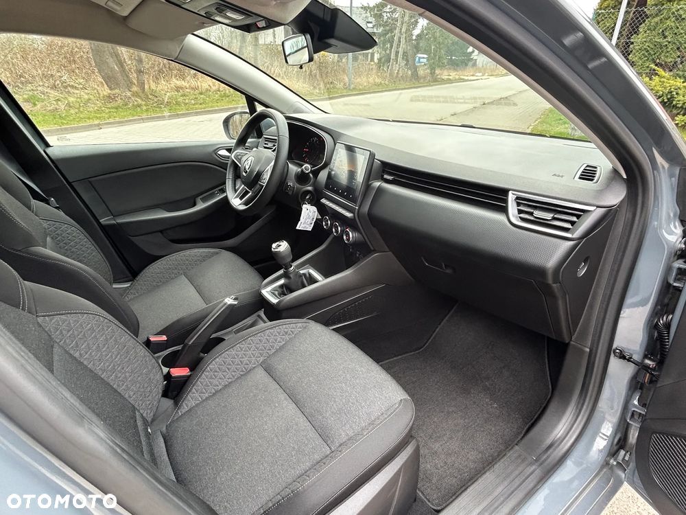 Renault Clio TCe 100 INTENS - 8