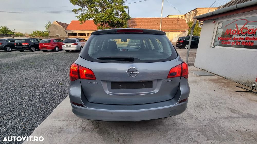 Opel Astra 1.7 CDTI DPF 150 Jahre - 11