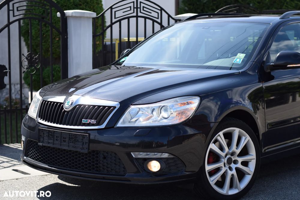 Skoda Octavia 2.0 TDI DPF DSG RS - 26