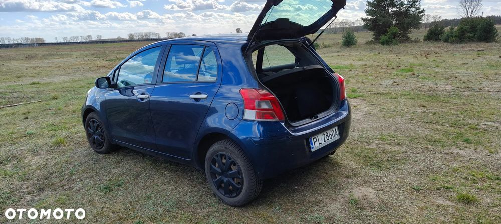 Toyota Yaris 1.33 Sol - 11