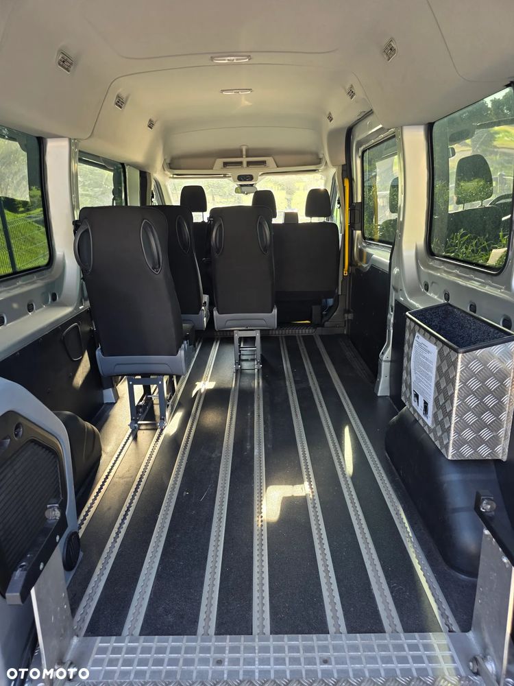 Ford Transit L3H2 Pkw VA Autm Trend - 32