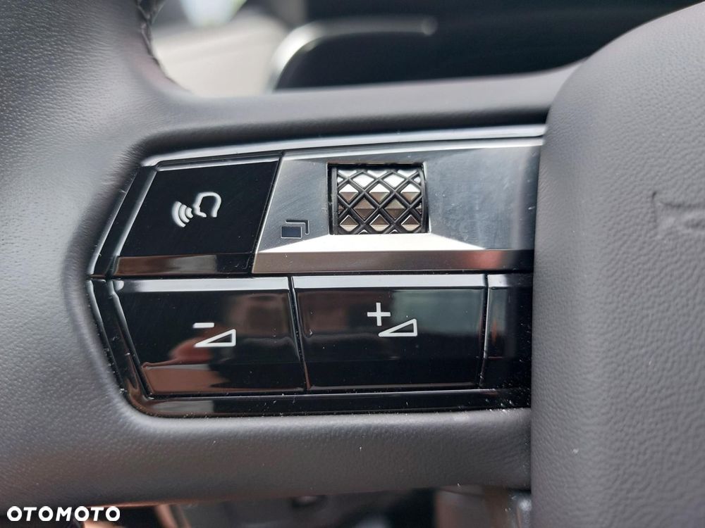 DS Automobiles DS 7 Crossback - 29