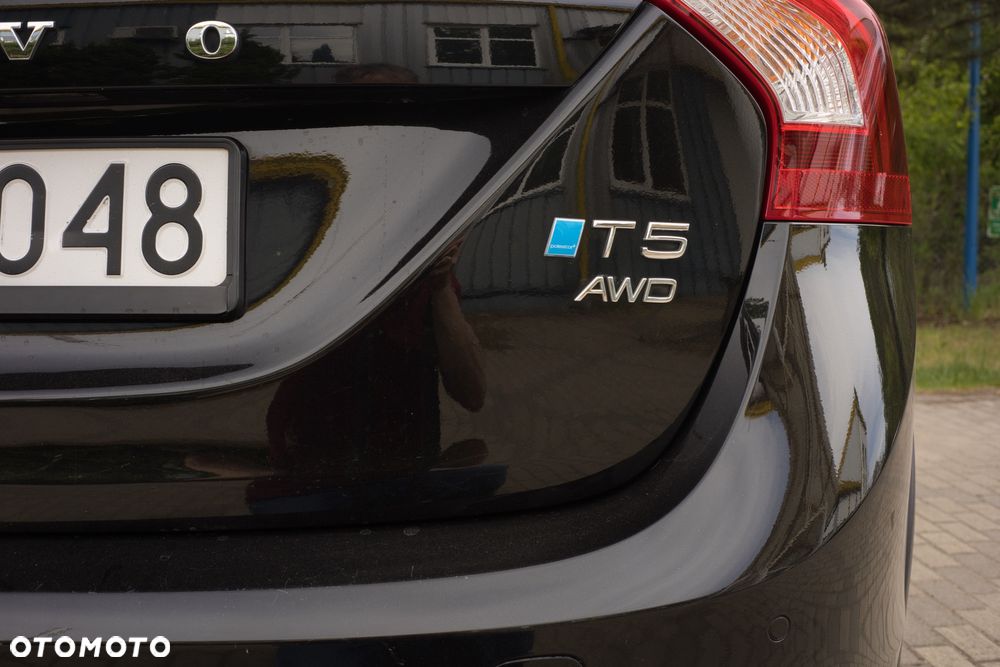 Volvo V60 Cross Country - 4